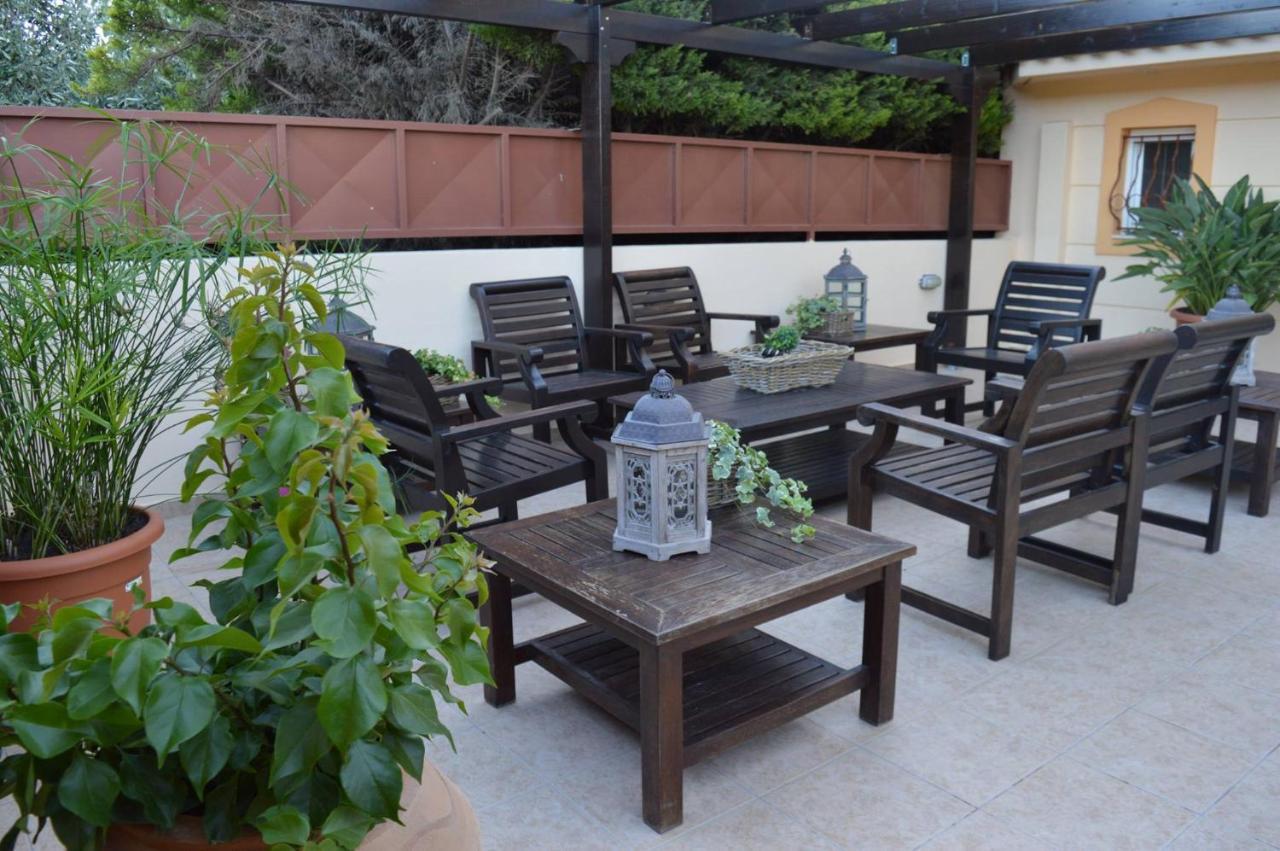Villa Avatos - Near To The Port Of Rafina And The Airport Of Athens Agios Spyridon  Esterno foto