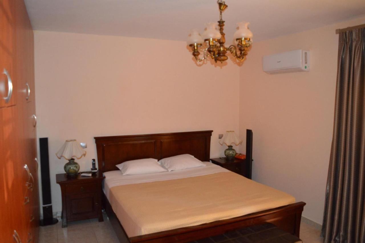 Villa Avatos - Near To The Port Of Rafina And The Airport Of Athens Agios Spyridon  Esterno foto